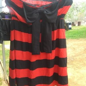 Strap & Sleeveless dress